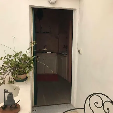 Apartment Case Di Via Patitari