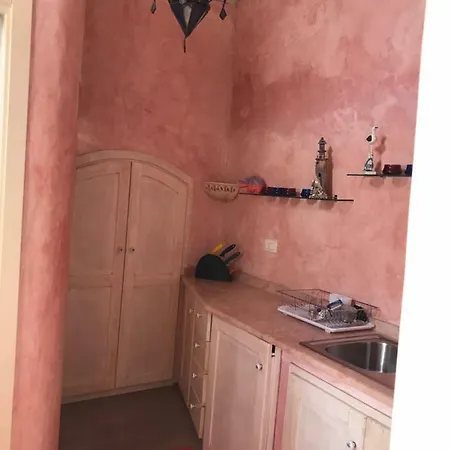Case Di Via Patitari شقة